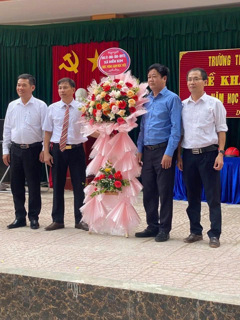 z7000905827496 a7f0c9c060148d9cf11247f2b5980411